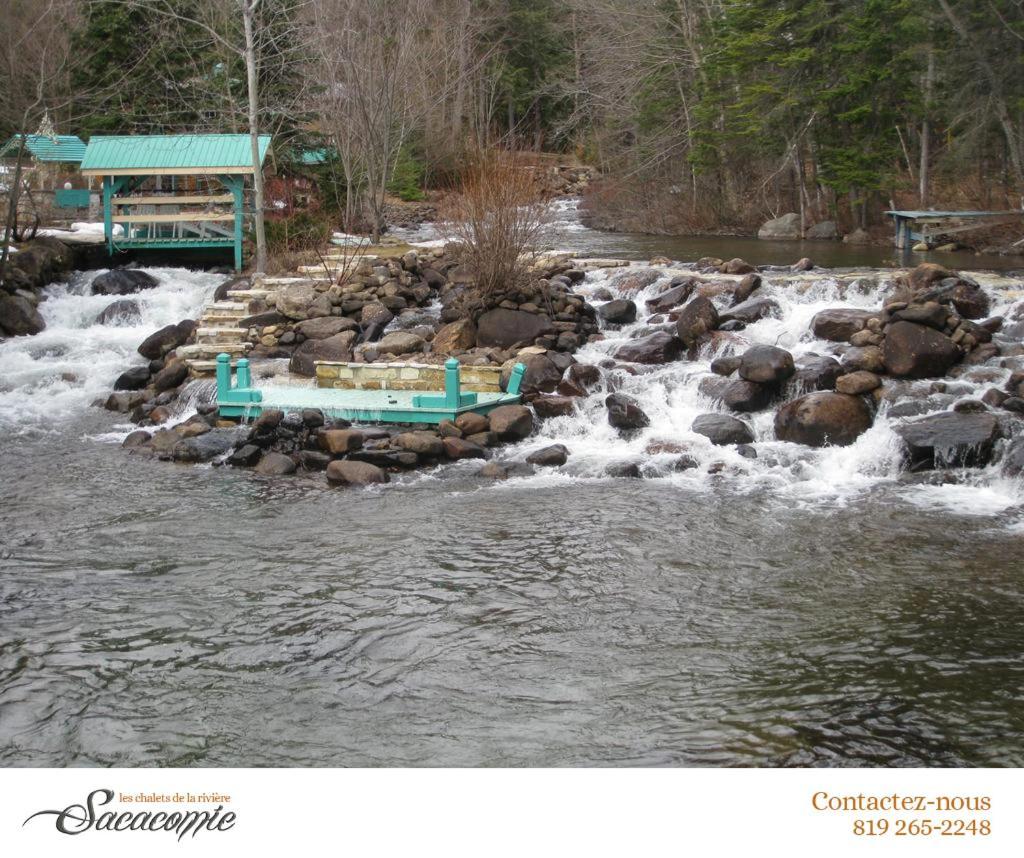 Вілла Chalets De La Riviere Sacacomie Сент-Алексі-де-Мон Екстер'єр фото