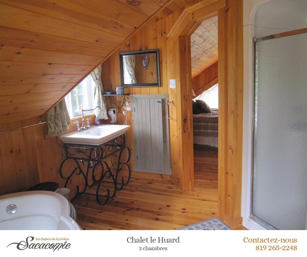 Вілла Chalets De La Riviere Sacacomie Сент-Алексі-де-Мон Екстер'єр фото