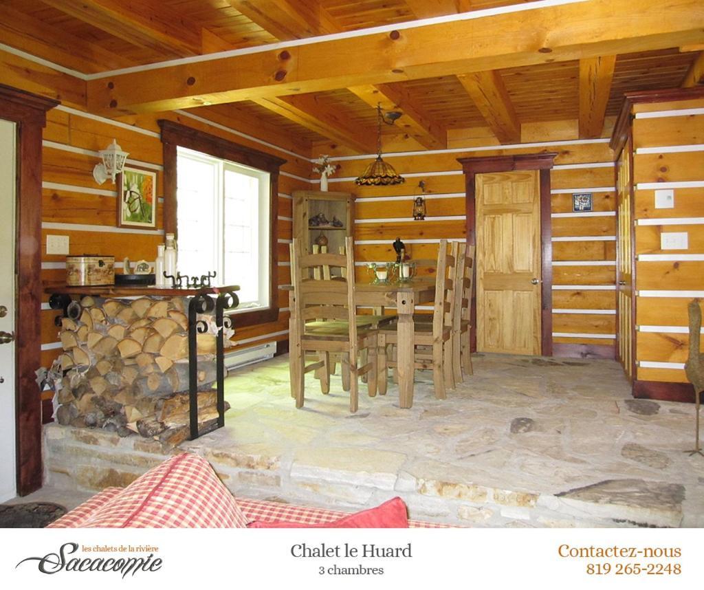 Вілла Chalets De La Riviere Sacacomie Сент-Алексі-де-Мон Екстер'єр фото