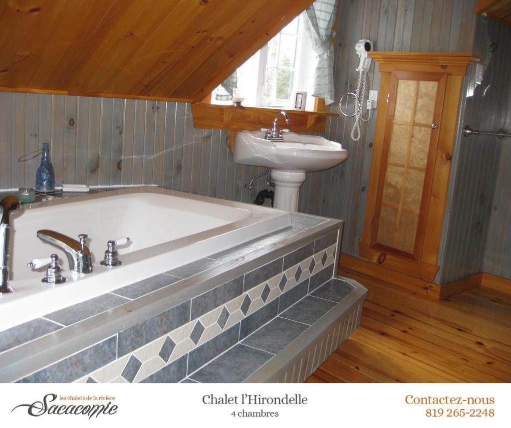 Вілла Chalets De La Riviere Sacacomie Сент-Алексі-де-Мон Екстер'єр фото