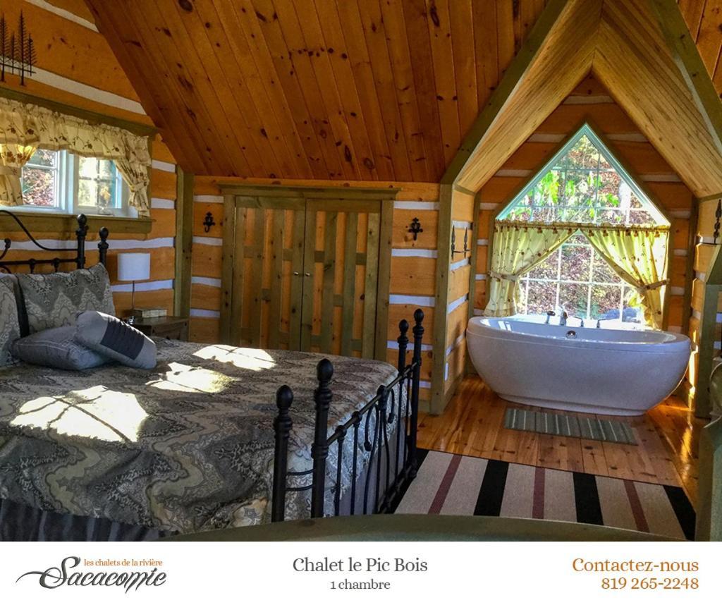 Вілла Chalets De La Riviere Sacacomie Сент-Алексі-де-Мон Екстер'єр фото