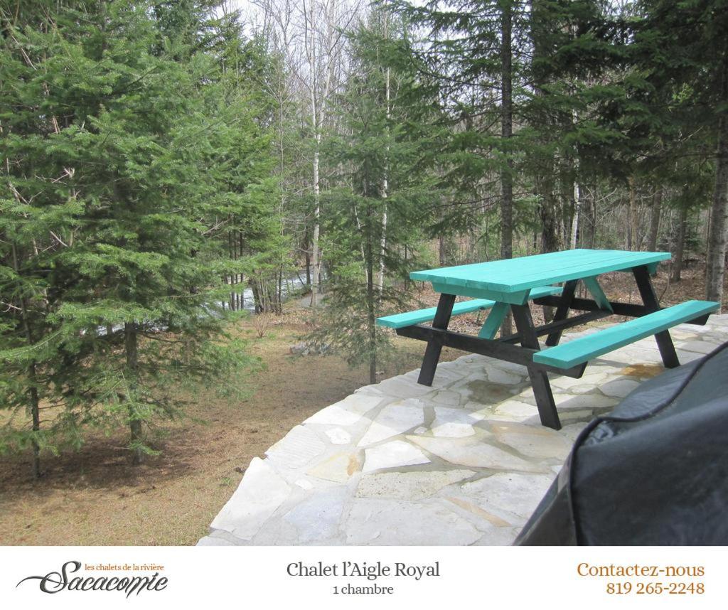 Вілла Chalets De La Riviere Sacacomie Сент-Алексі-де-Мон Екстер'єр фото